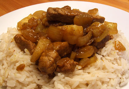 Curry-Zwiebel-Geschnetzeltes vom Schwein
